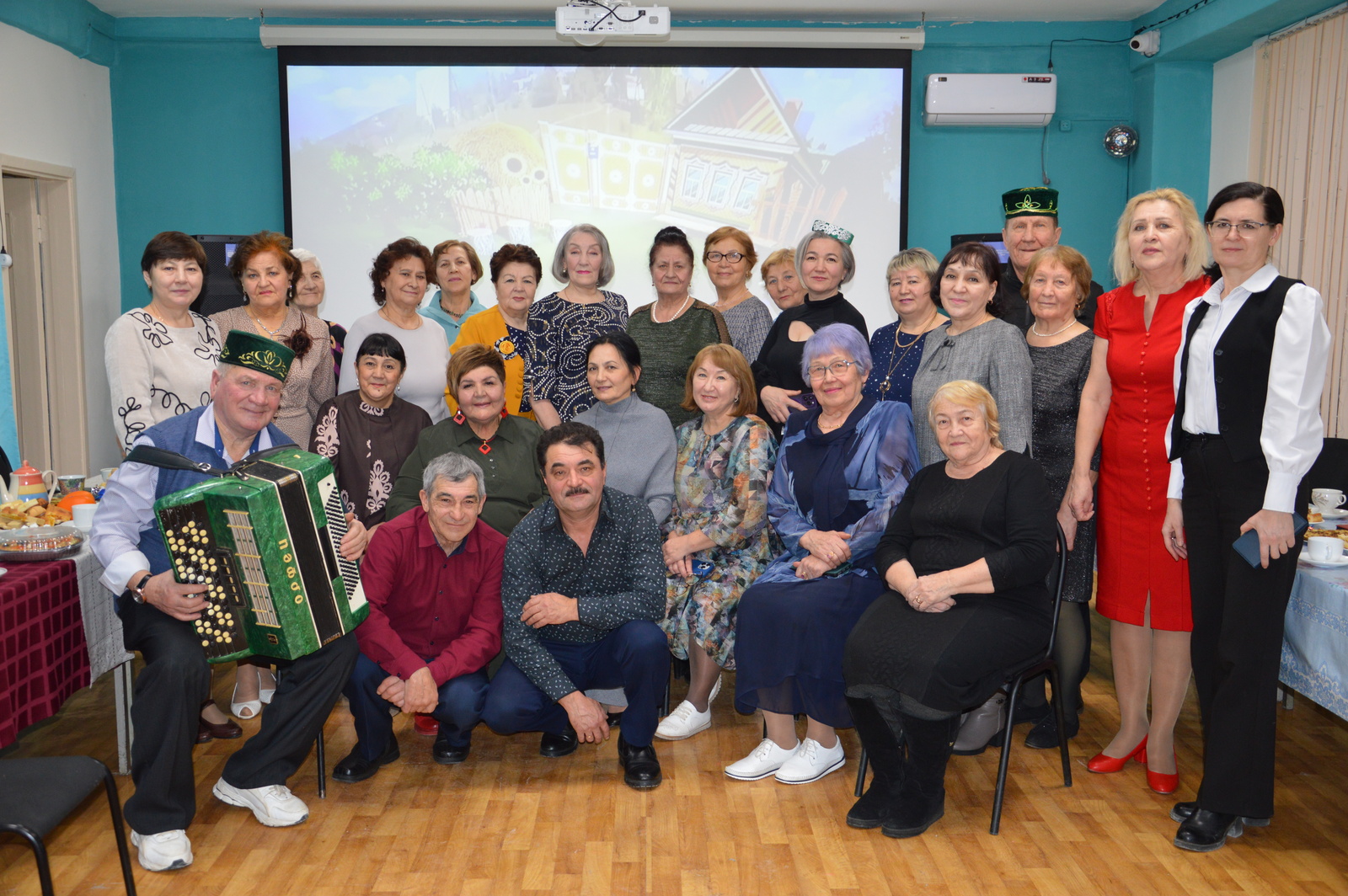 В клубе «Аулак ой» состоялся вечер татарского стендапа от театра «Тамаша»