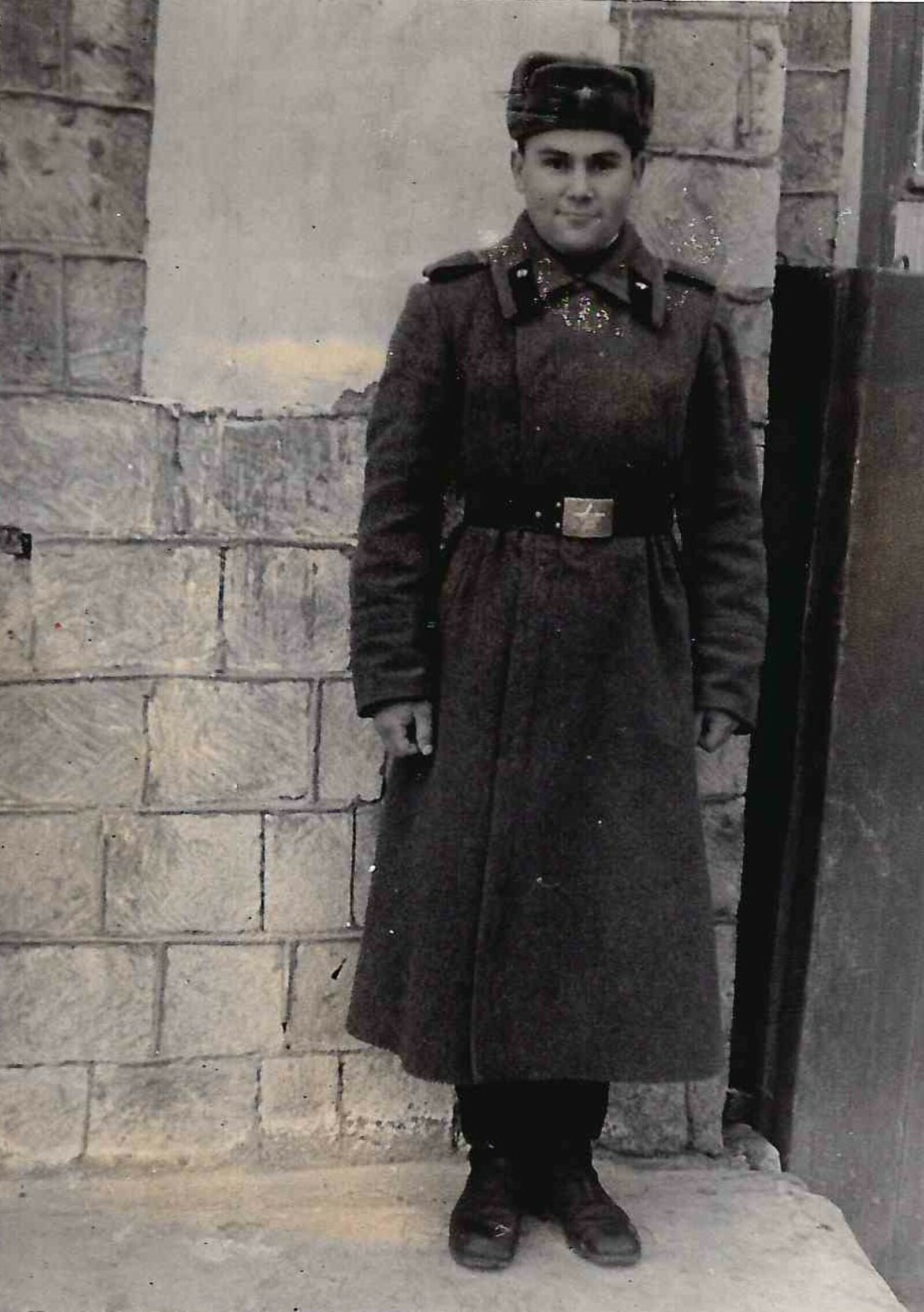 Фото из личного архива.  Фауки Аскаров в годы срочной службы.