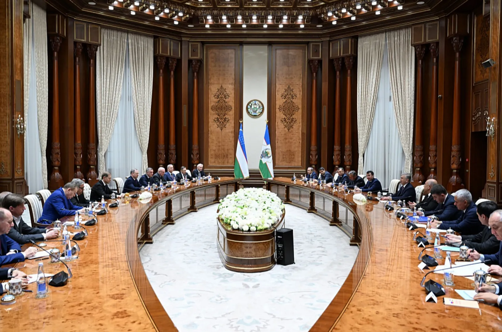 Встреча с Президентом Узбекистана Шавкатом Мирзиёевым