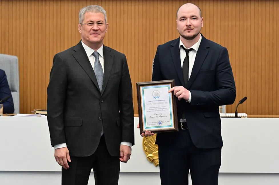 Радий Хабиров вручил государственные награды спортсменам Башкортостана