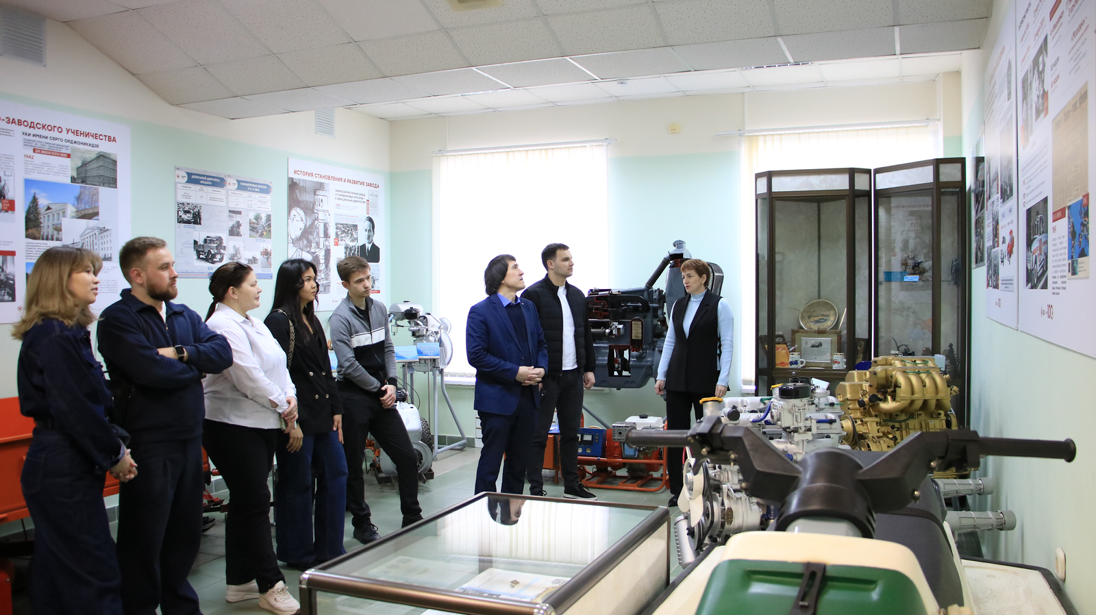 Клуб молодых учёных посетил производство ОДК-УМПО.