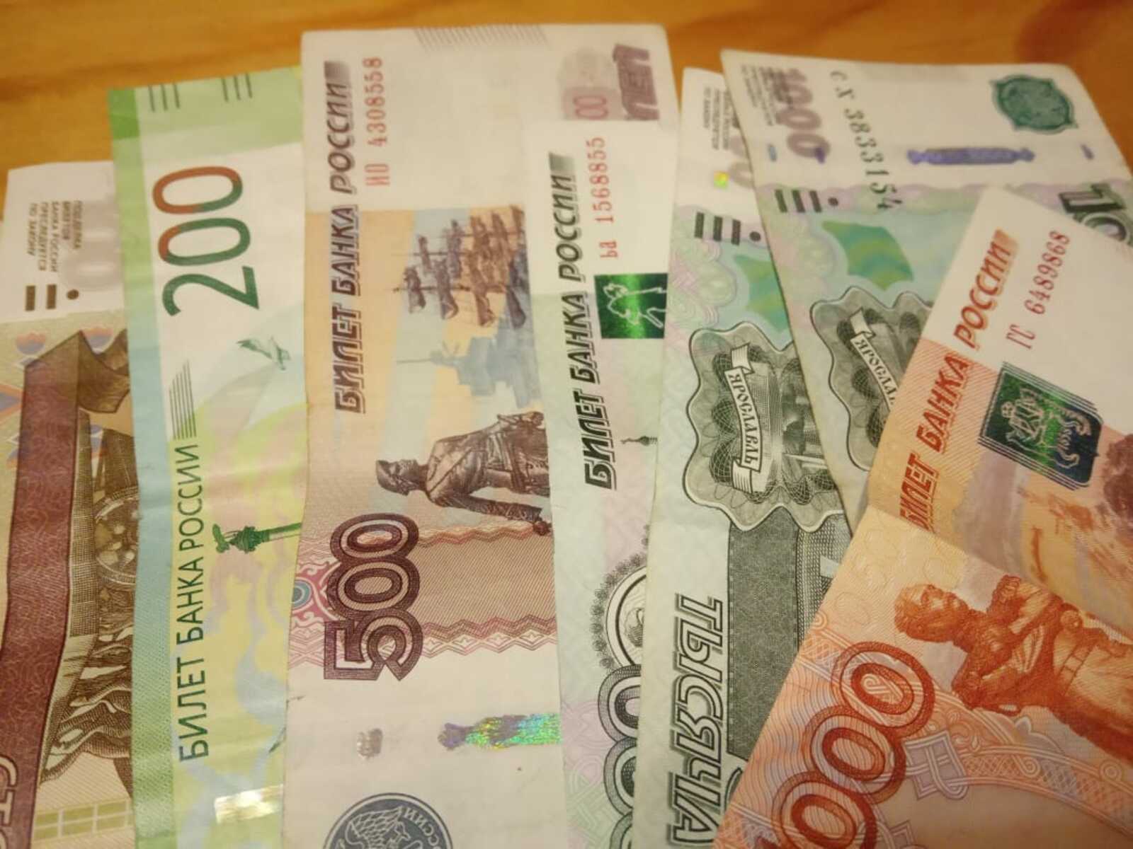 В Башкирии мошенники хотели обмануть бабушку на миллион рублей