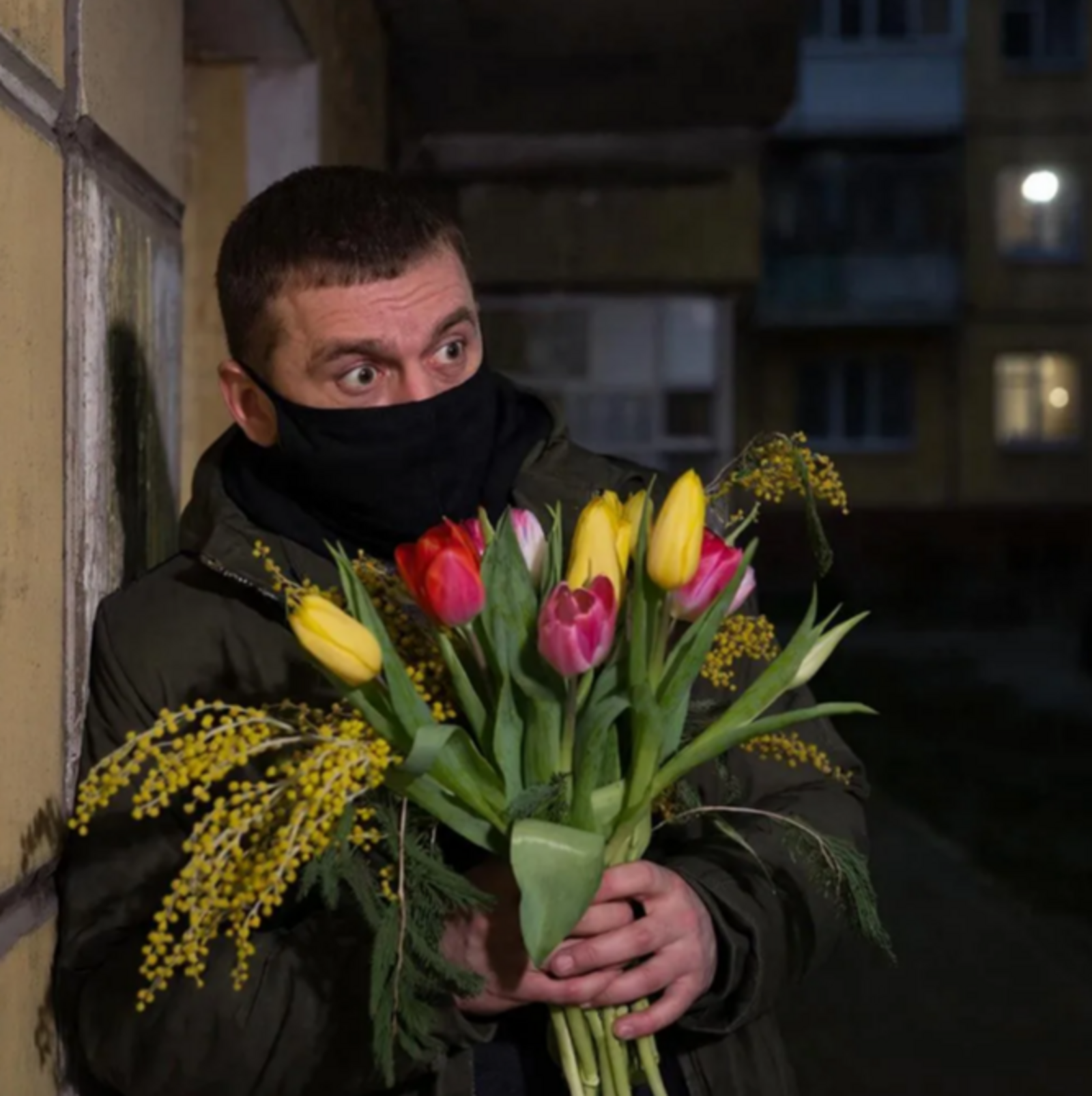 Мошенники не хотят оставлять женщин без подарка на 8 Марта