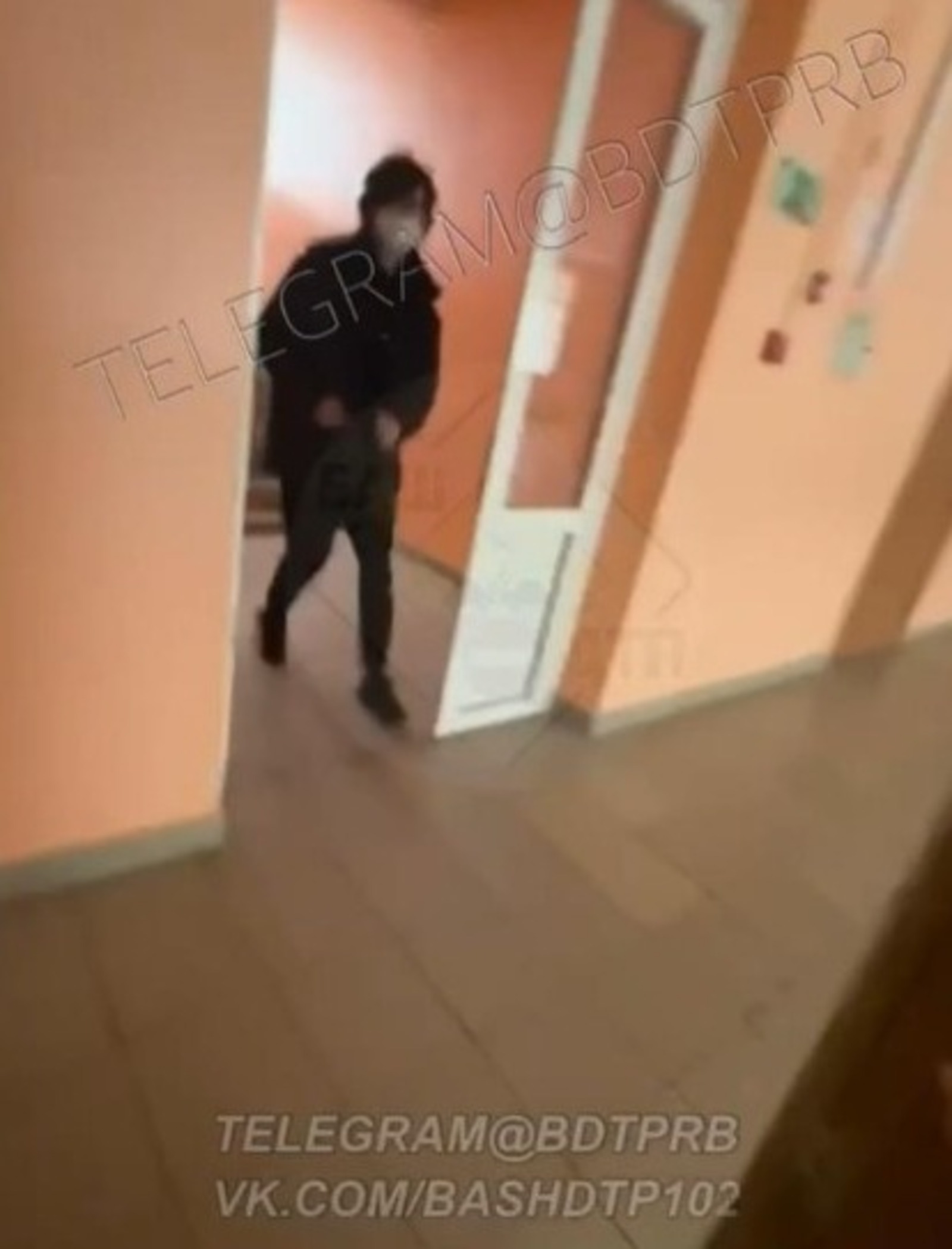 В Уфе школьник устроил стрельбу из пневматики. Пострадавших нет