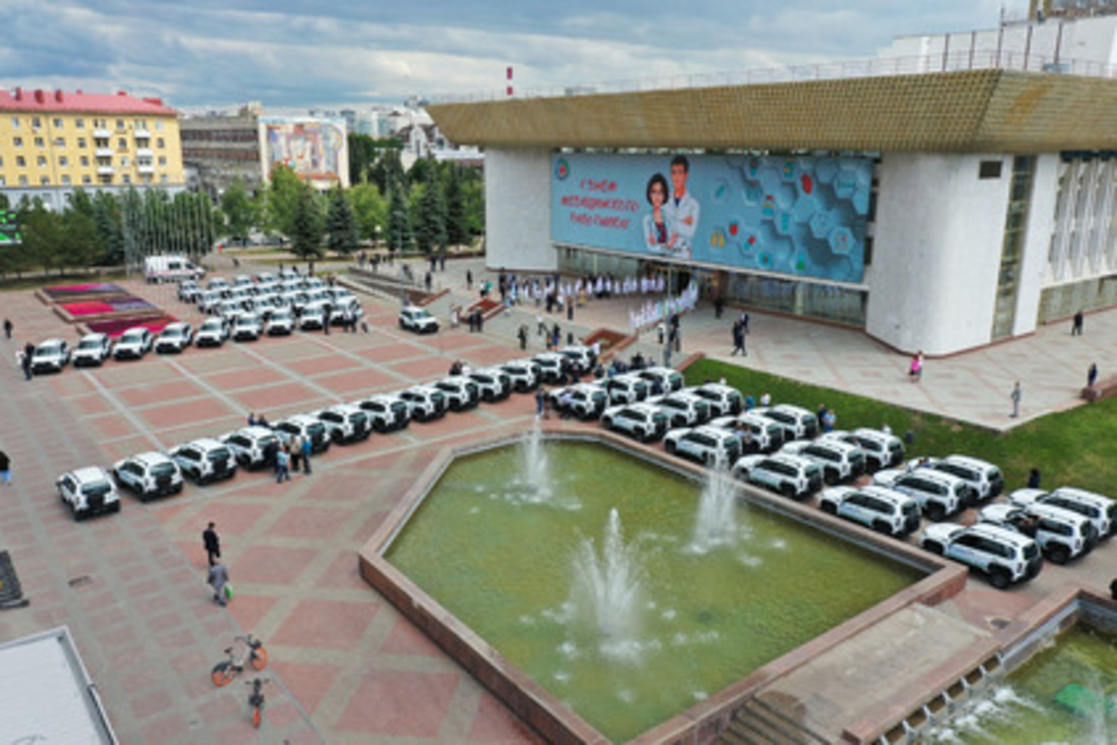 Медучреждения Башкортостана получили 56 новых автомобилей