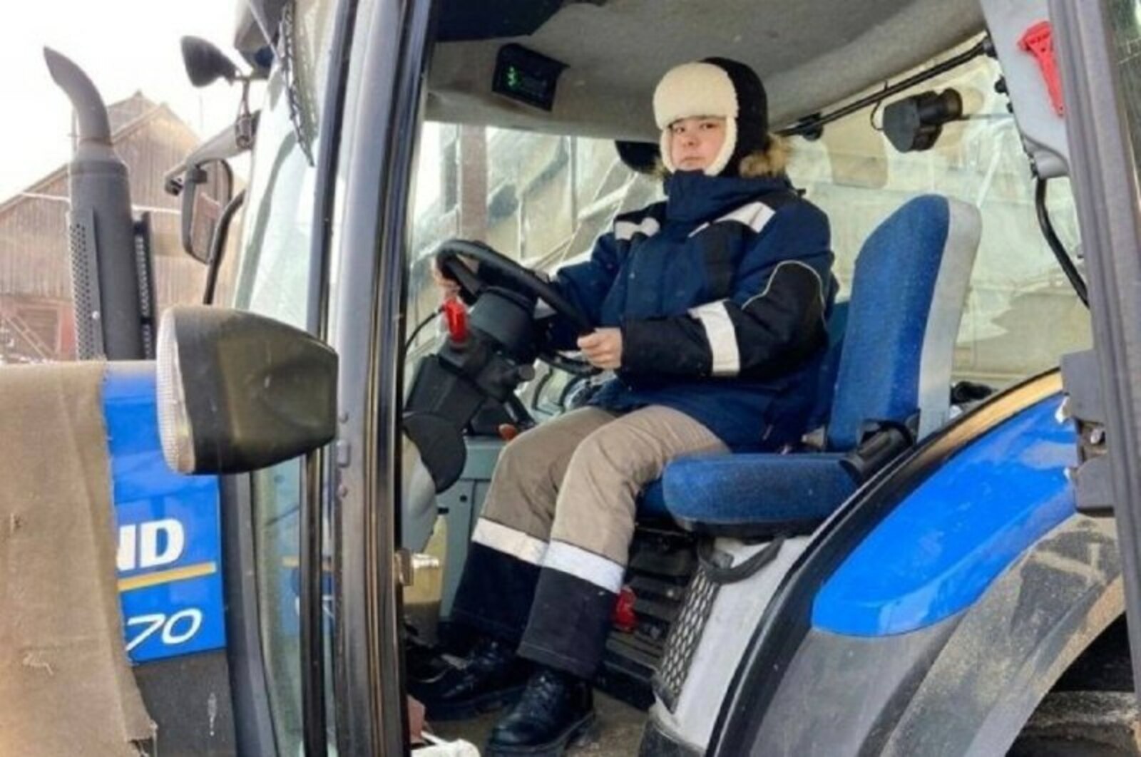 19-летняя жительница Башкирии стала трактористом
