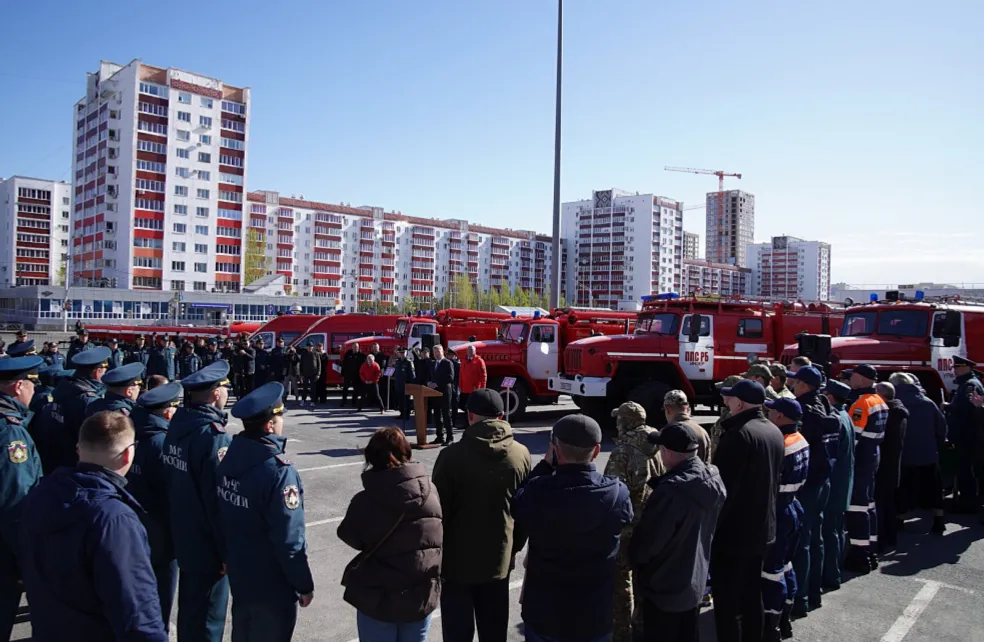 Пожарные Башкортостана в преддверии праздника получили новую технику