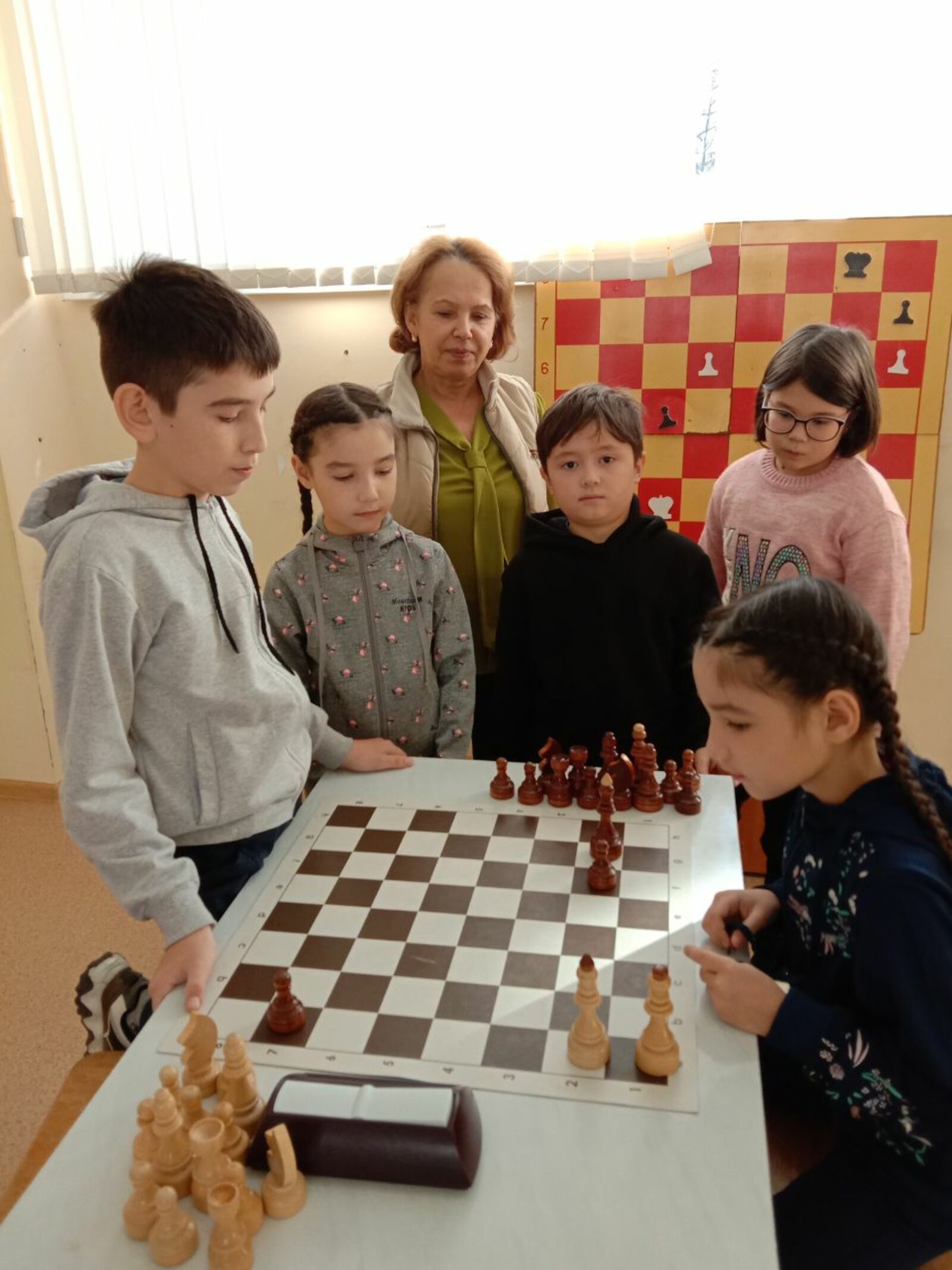 Школьники  боролись за шахматную корону