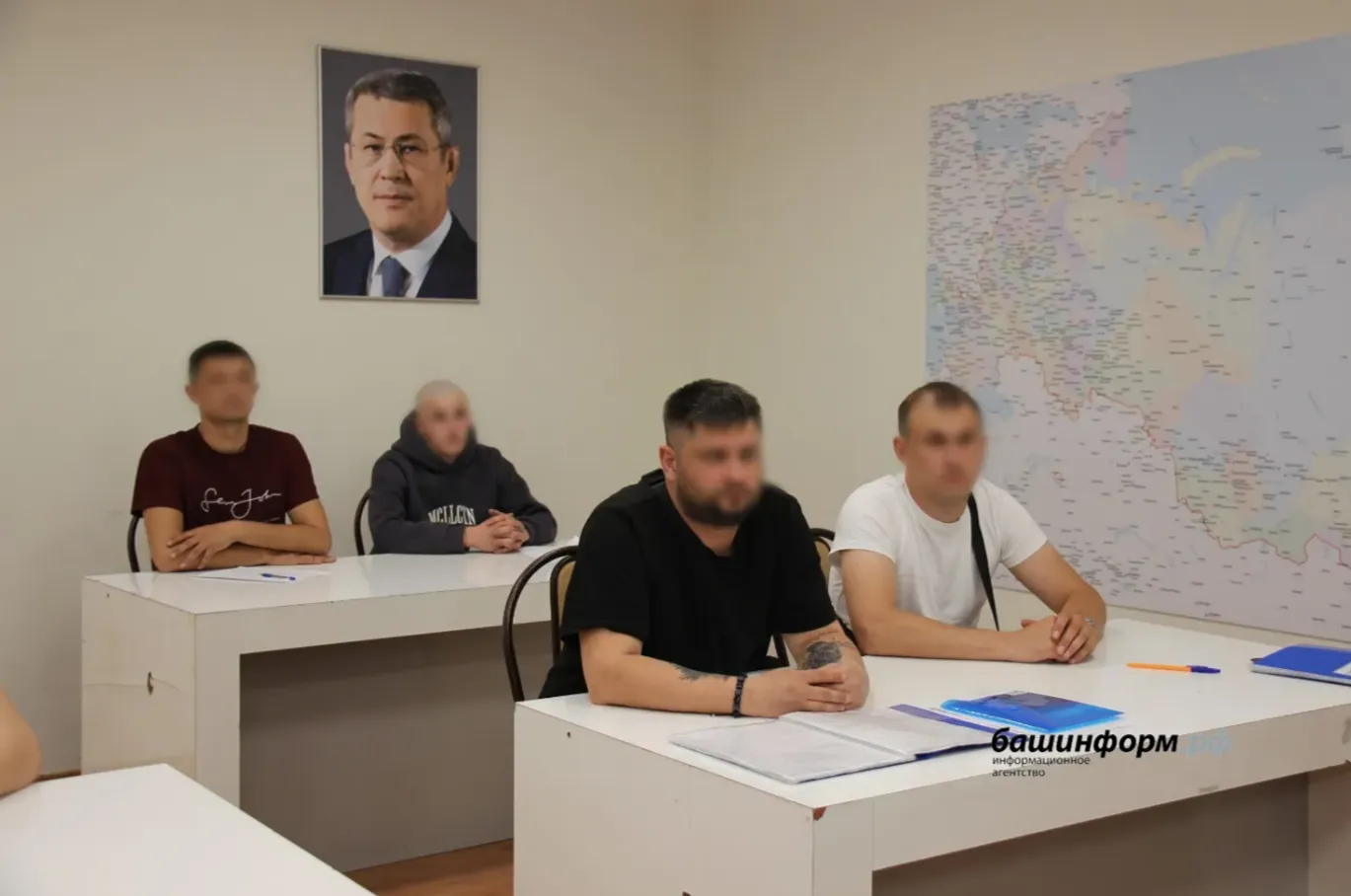 В Башкирии молодые мужчины выбрали службу в рядах операторов БПЛА