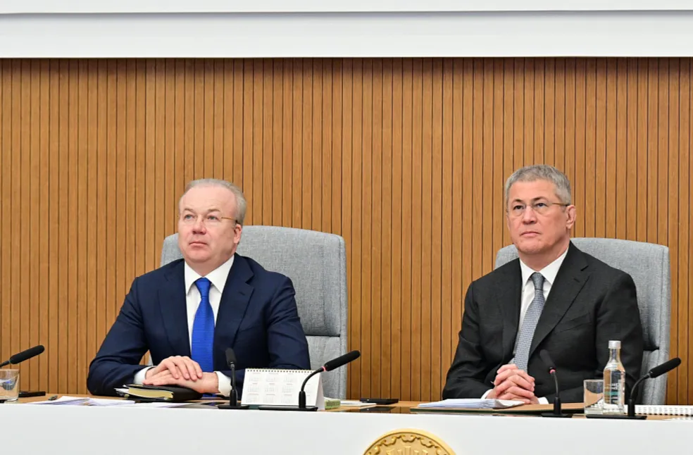 Радий Хабиров вручил государственные награды спортсменам Башкортостана