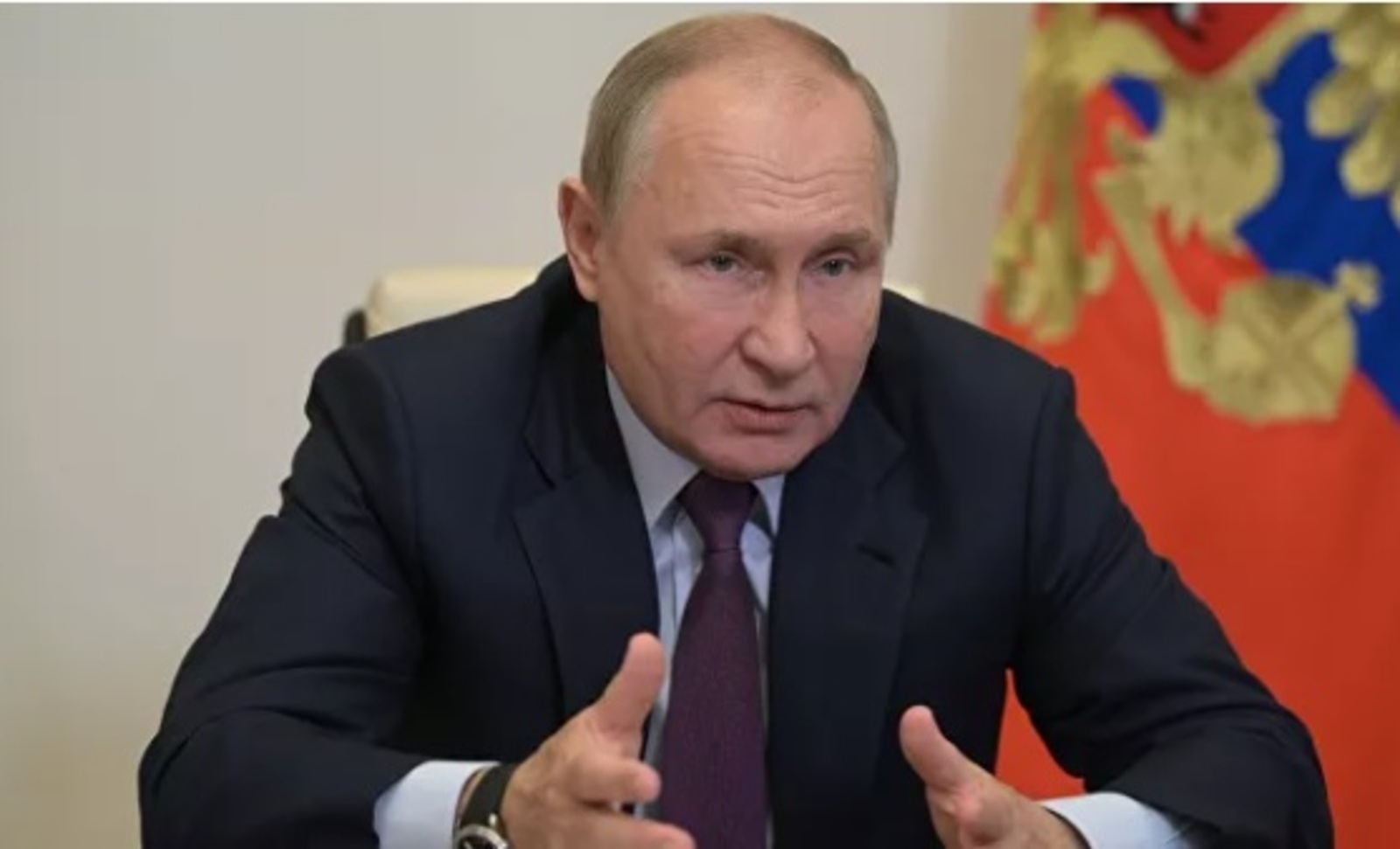 "Не часы, трусы и галстуки". Путин высказался о биржевой торговле газом